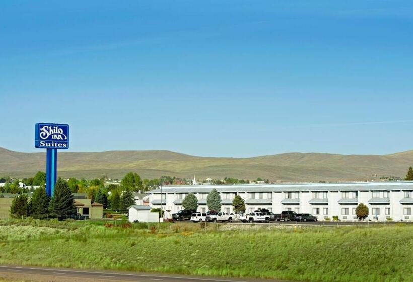בית מלון כפרי Shilo Inn Elko