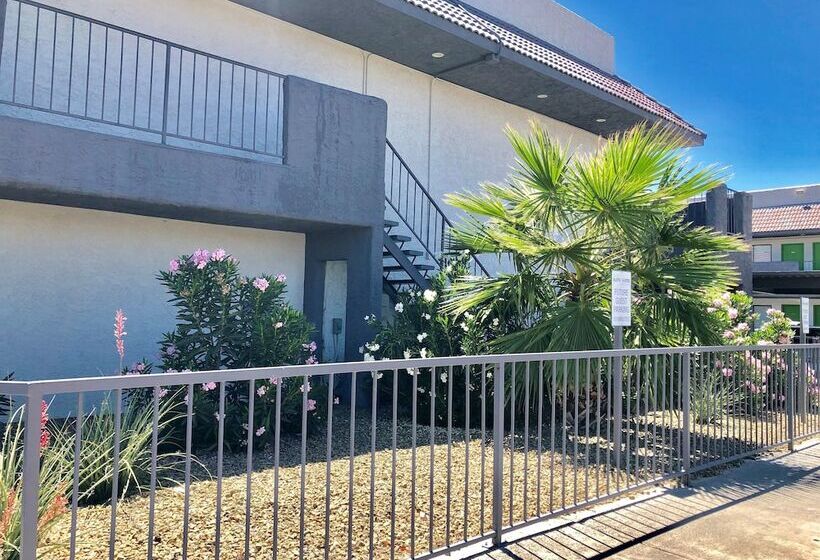 ホテル Siegel Slots And Suites