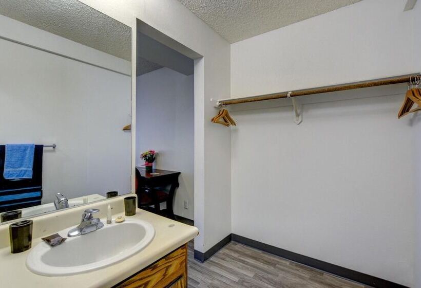 فندق Siegel Slots And Suites