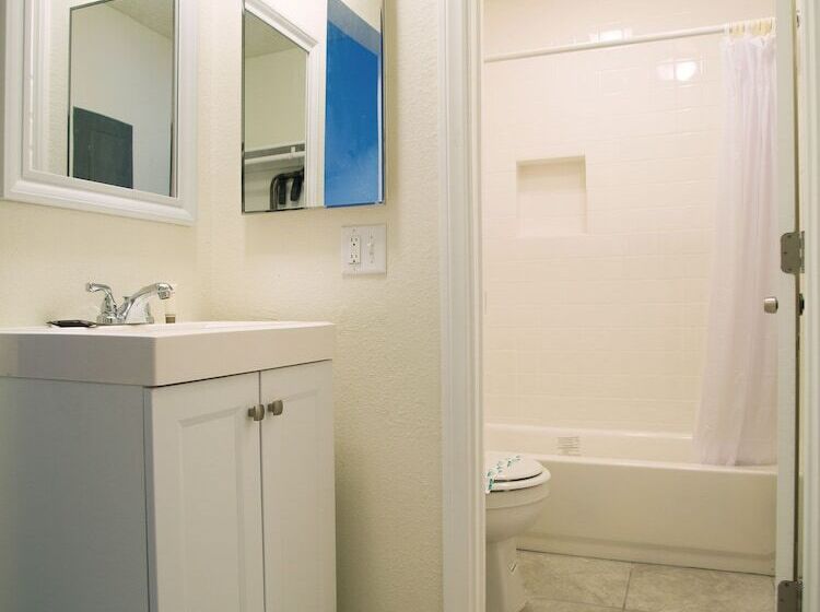 ホテル Siegel Slots And Suites