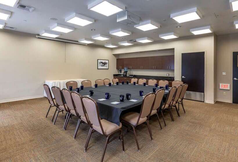 هتل Sleep Inn & Suites