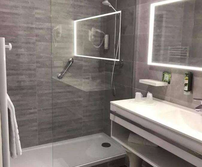 Logis Hotel Arc En Ciel