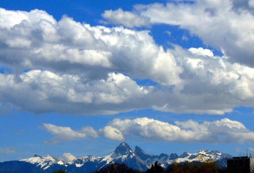 Logis Hotel Arc En Ciel