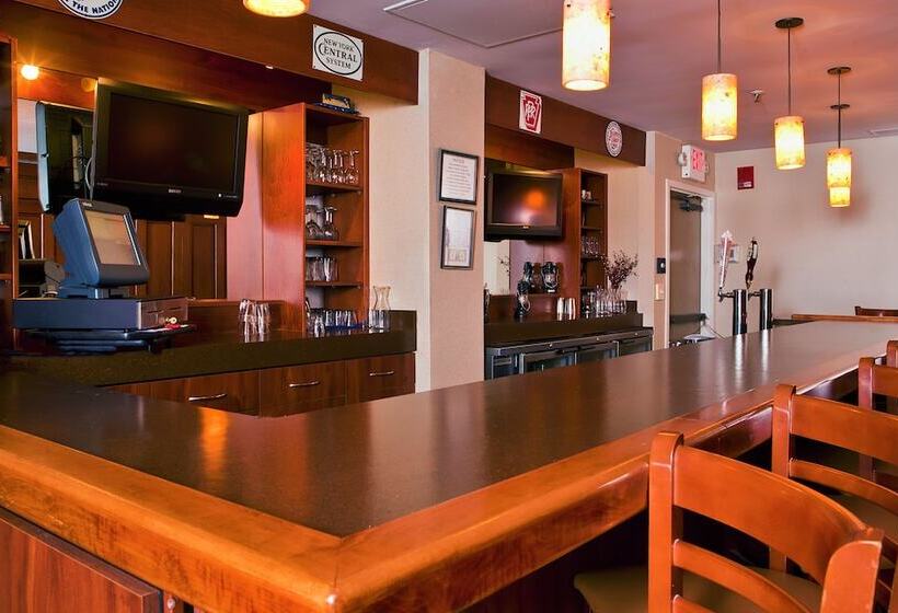 هتل The Patricia Grand