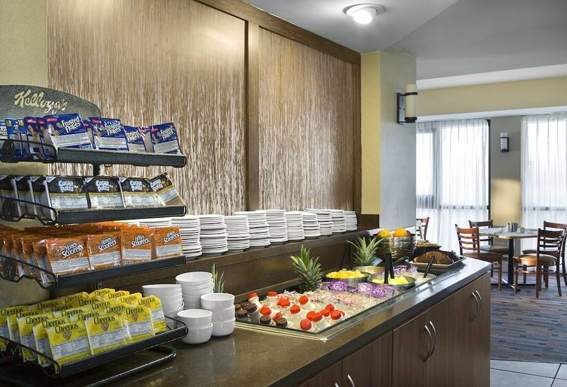 هتل The Patricia Grand