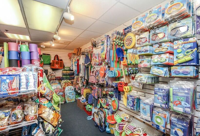 هتل The Patricia Grand