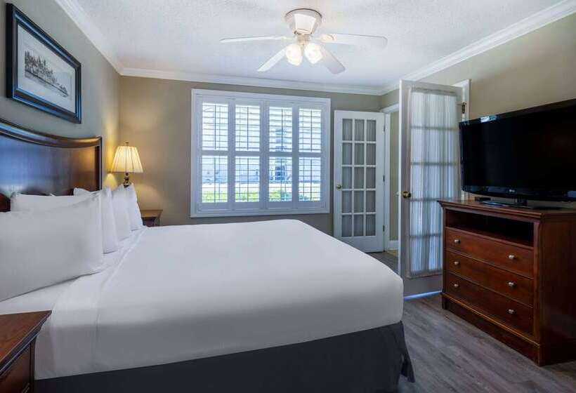 The Sandbar Hotel, Trademark Collection By Wyndham