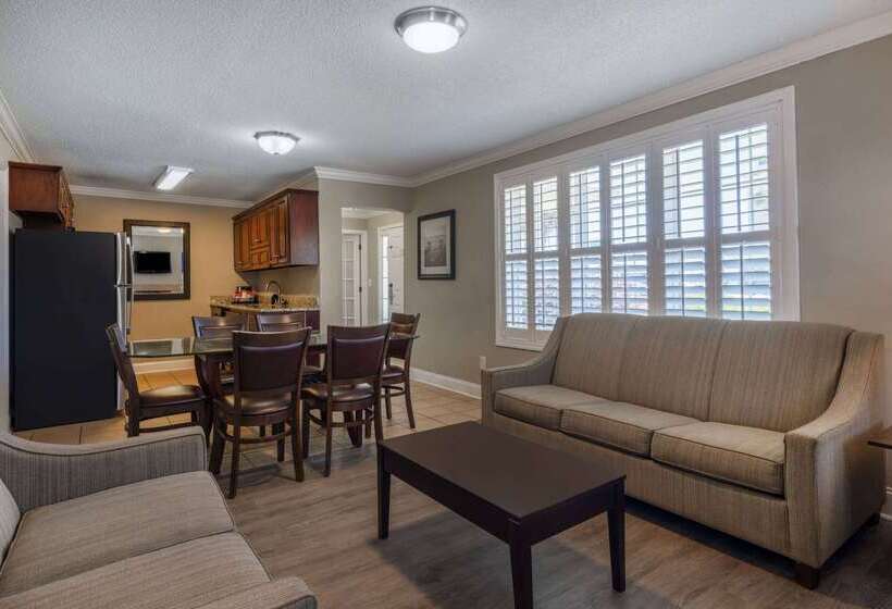 The Sandbar Hotel, Trademark Collection By Wyndham