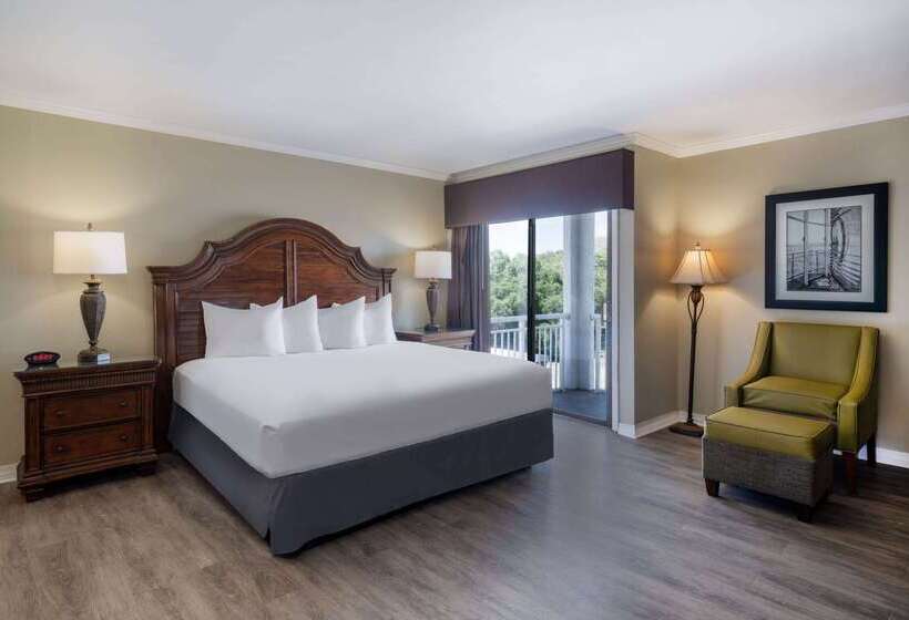 The Sandbar Hotel, Trademark Collection By Wyndham