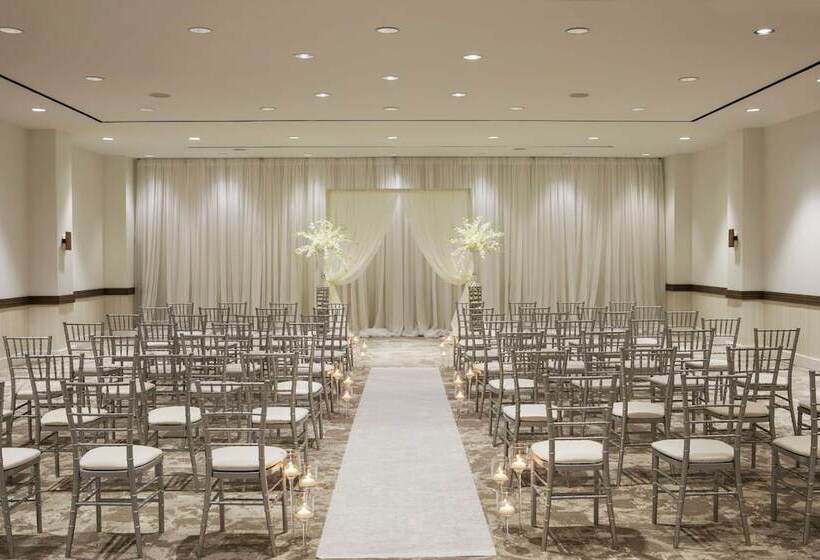 Отель The Starling Atlanta Midtown, Curio Collection By Hilton