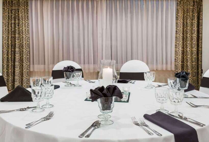 酒店 Wyndham Garden Greensboro