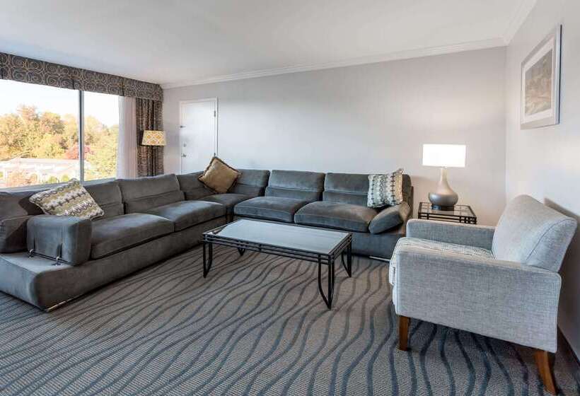 酒店 Wyndham Garden Greensboro