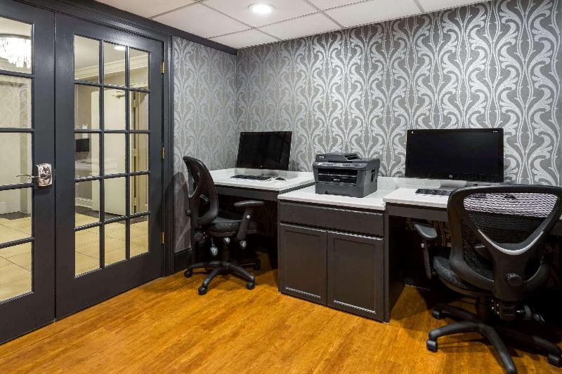 هتل Wyndham Garden Greensboro