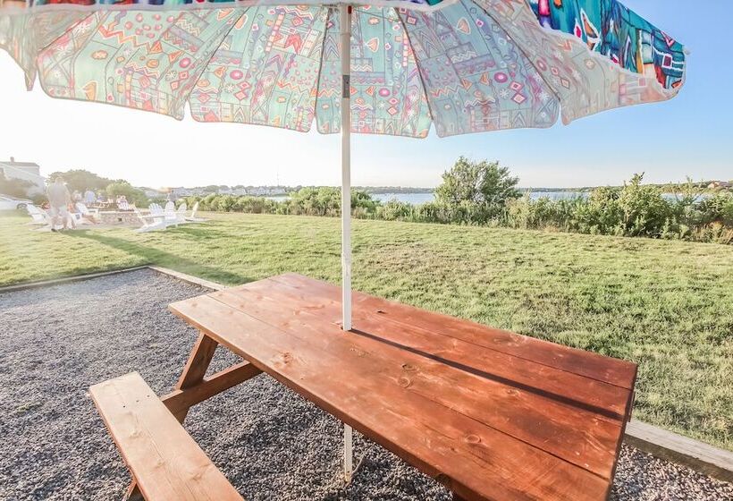 Innseason Resorts Surfside