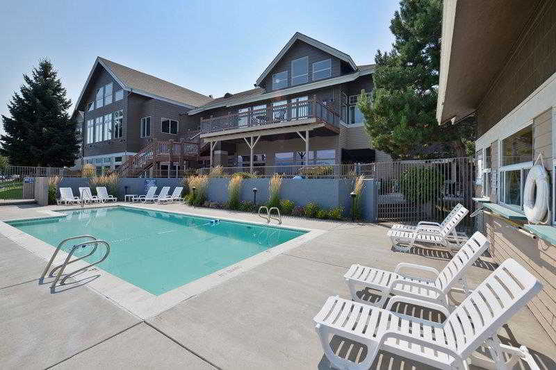 Kwataqnuk Resort & Casino