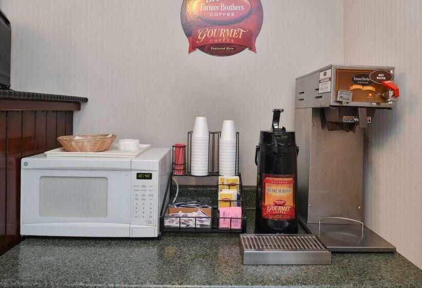 Мотель Americas Best Value Inn Carson City