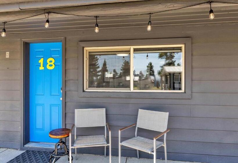 모텔 Lazy Duck Inn