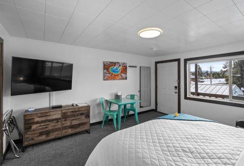 모텔 Lazy Duck Inn