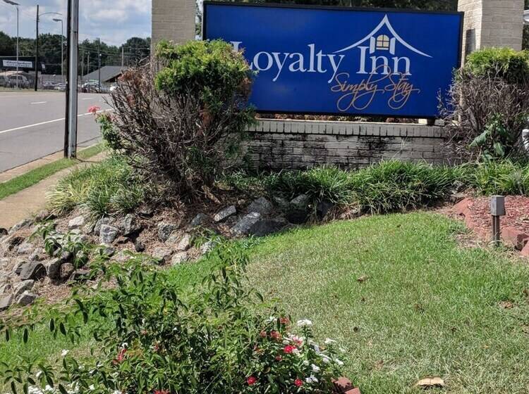 فندق على الطريق Loyalty Inn Rockingham