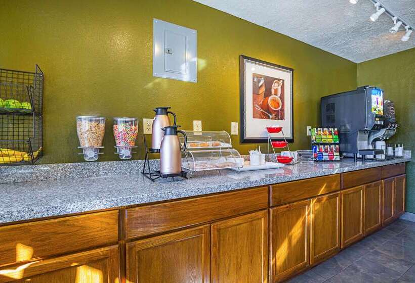 モーテル Rodeway Inn