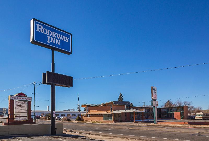 مُتل Rodeway Inn