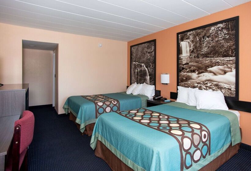 فندق على الطريق Super 8 By Wyndham Black Mountain