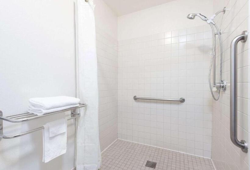 مُتل Super 8 By Wyndham Missoula/reserve St