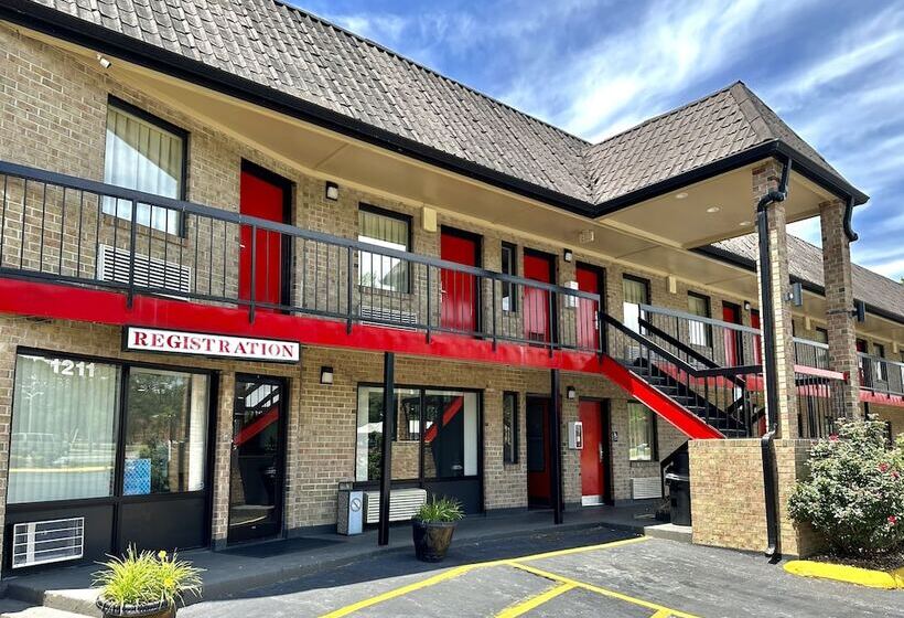 فندق على الطريق Travelers Inn Elizabeth City