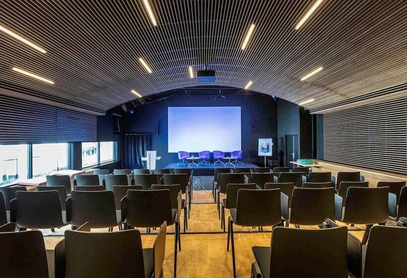 Novotel Annecy Centre