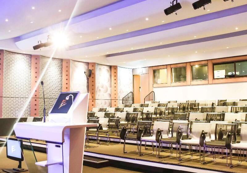 Novotel Paris Charentonlepont