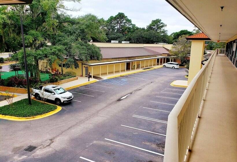 אתר נופש Simple Rewards Inn