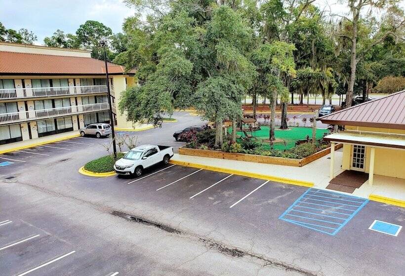 אתר נופש Simple Rewards Inn