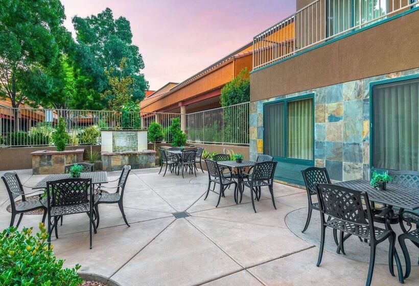 אתר נופש Wingate By Wyndham St. George