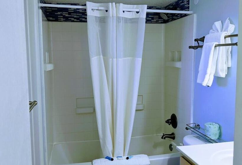 Shell Island Resort  All Oceanfront Suites