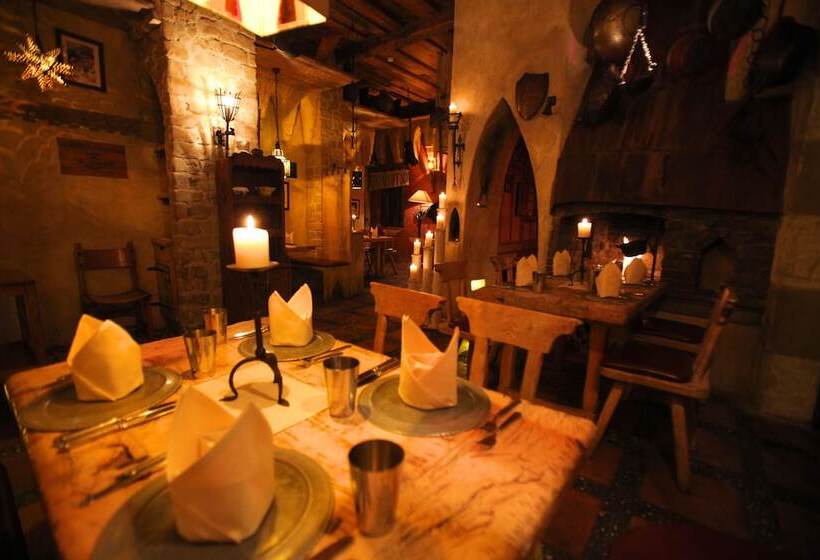 4 Sterne Burghotel Castillo Alcazar, Europa Park Freizeitpark & Erlebnis Resort