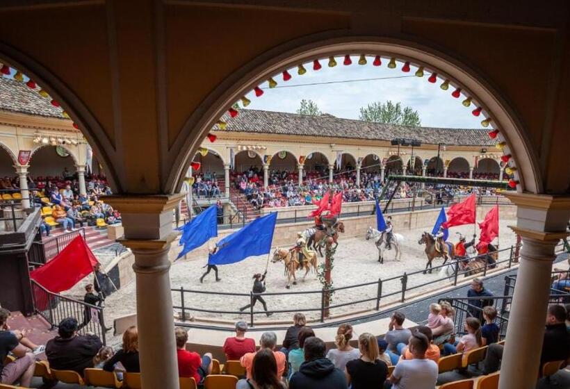 4 Sterne Burghotel Castillo Alcazar, Europa Park Freizeitpark & Erlebnis Resort