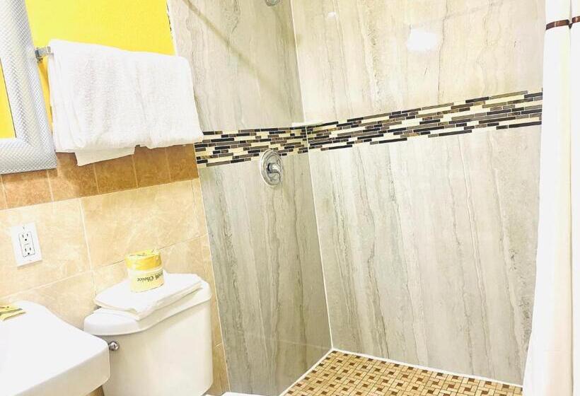 A Fisher's Inn Motel