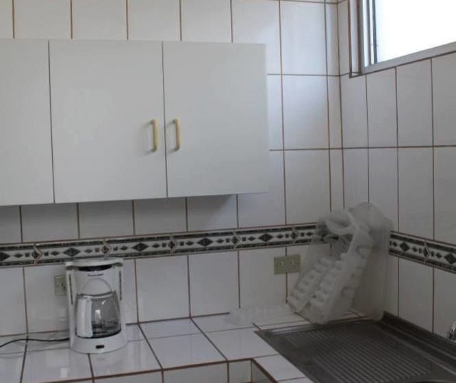 Aparthotel Los Yoses Suites