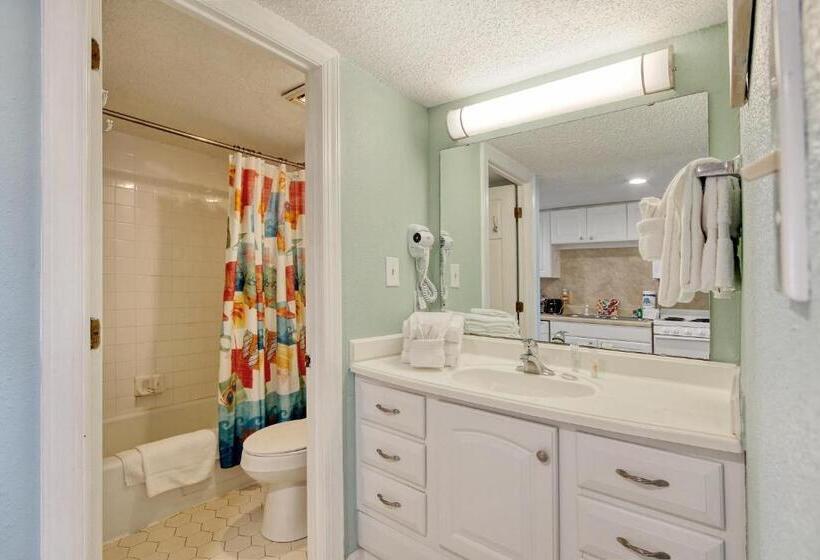 Blue Water Resort 1103