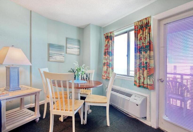 Blue Water Resort 1103