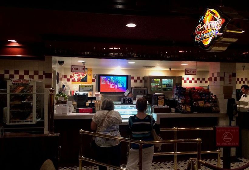 فندق Ramada By Wyndham Terrible S  And Casino