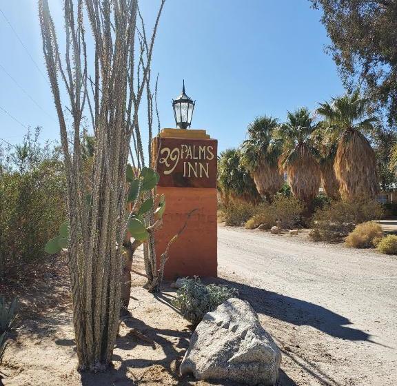 酒店 29 Palms Inn