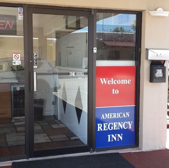 호텔 American Regency Inn