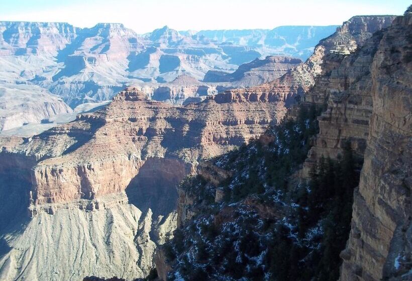 Отель American Regency Inn