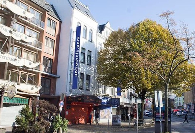 هتل a&o Hamburg Reeperbahn