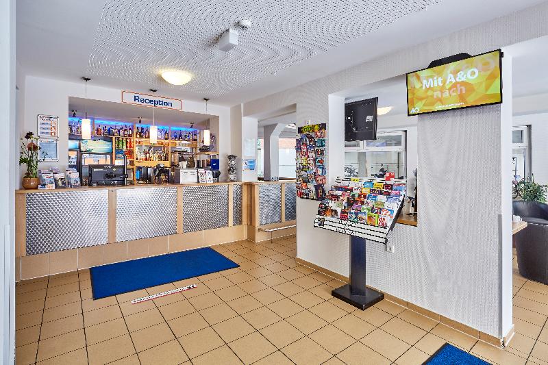 هتل a&o Hamburg Reeperbahn