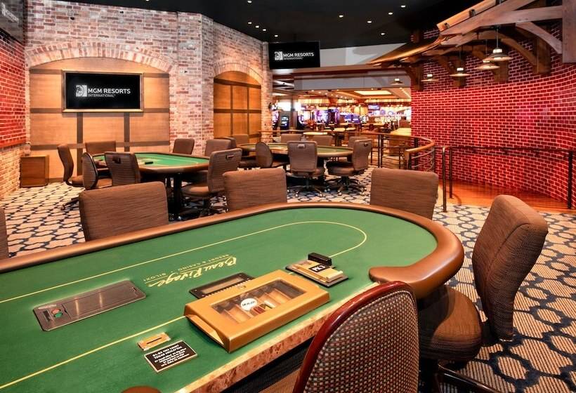 בית מלון כפרי Beau Rivage