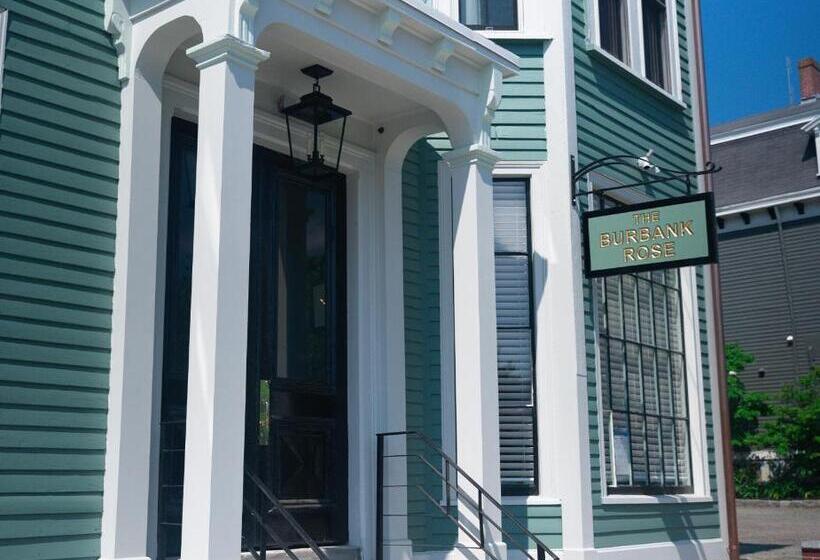Отель The Burbank Rose Inn