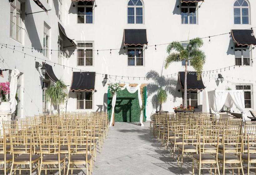 فندق Casa Monica Resort & Spa, Autograph Collection