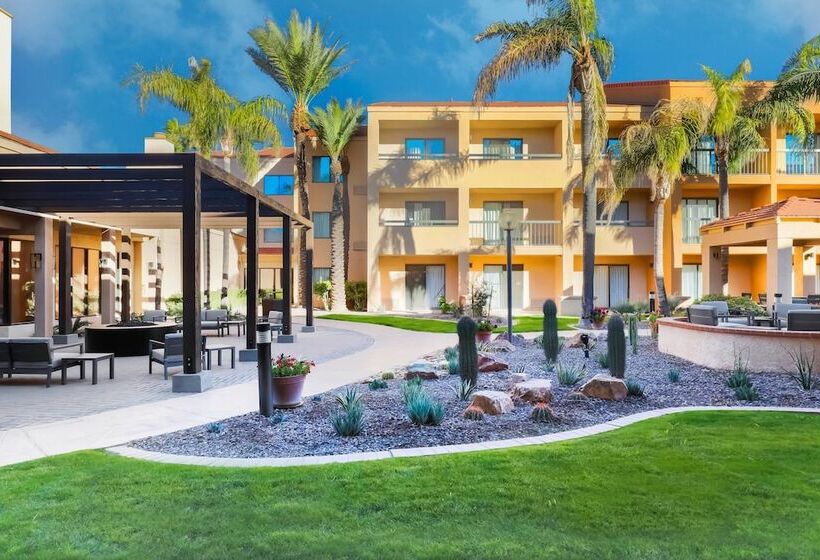 هتل Courtyard Tucson Airport
